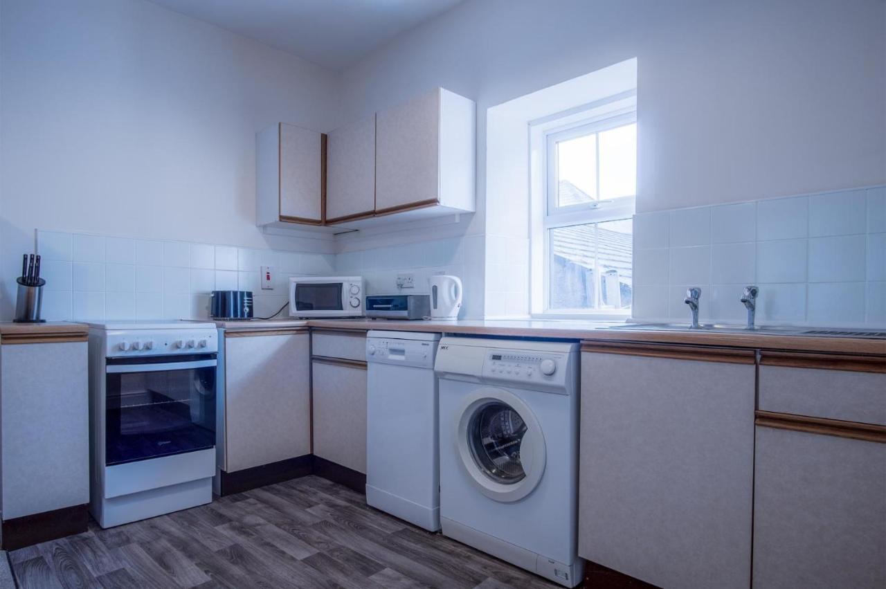 Dragons Den - 2 Bedroom Apartment - เท็นบี ภายนอก รูปภาพ